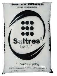 Sal cristal Saltres, 98% de pureza. Pie cúbico, 20 kg.